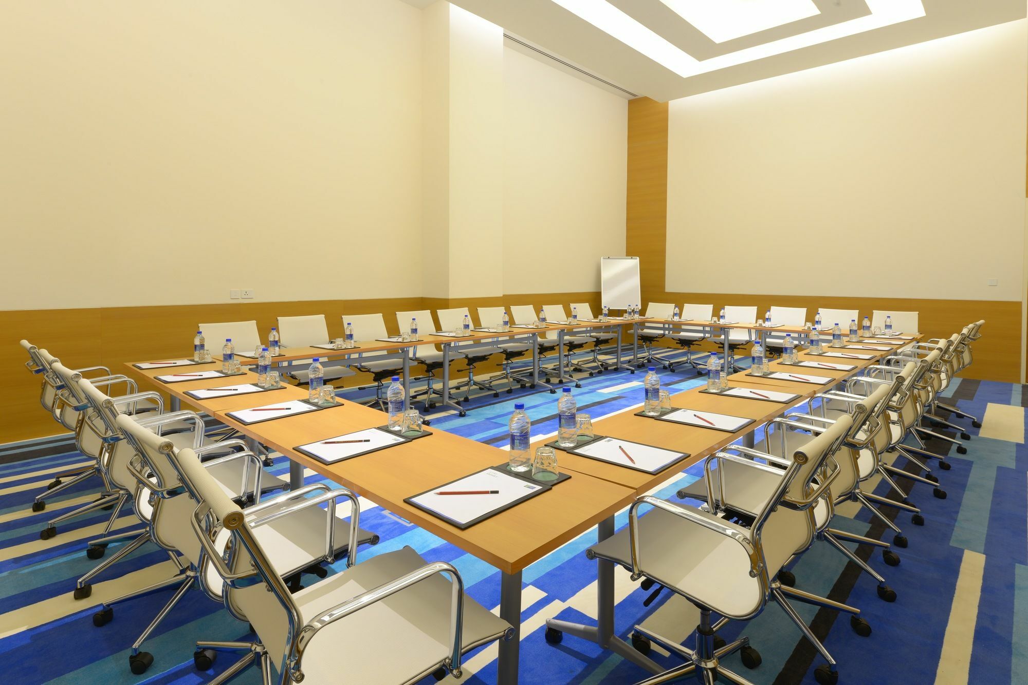 Hotel Fairfield By Marriott Hyderabad Gachibowli Esterno foto