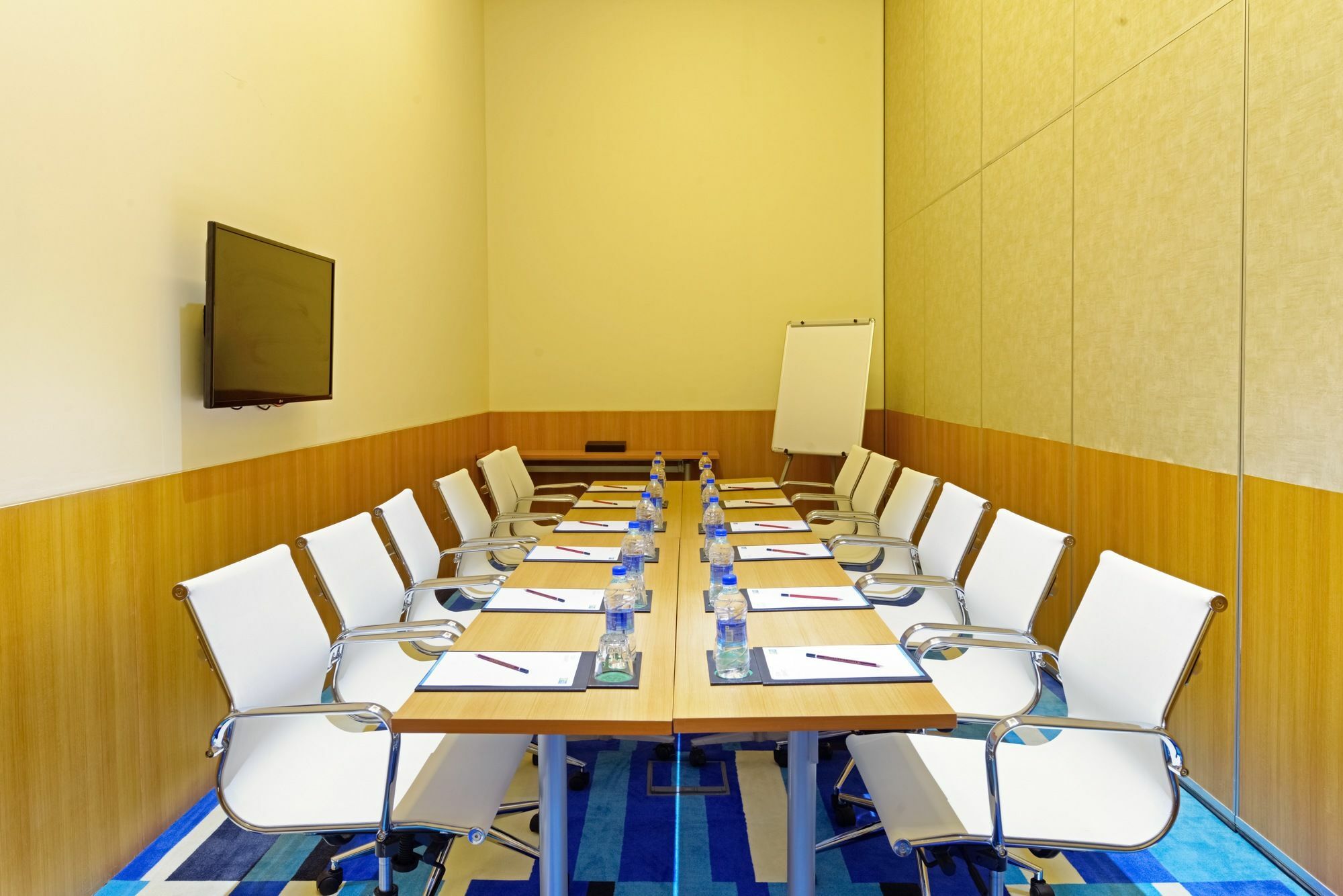 Hotel Fairfield By Marriott Hyderabad Gachibowli Esterno foto